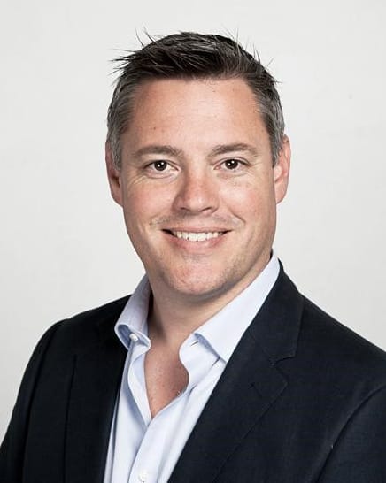 Headshot of Robert van Rensburg